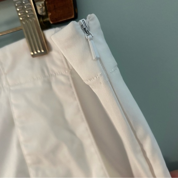 Brooks Brothers Prosport Tennis Skort. Size 12. - Picture 5 of 11